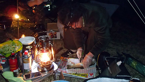 魚を裁く芋にぃちゃんさん